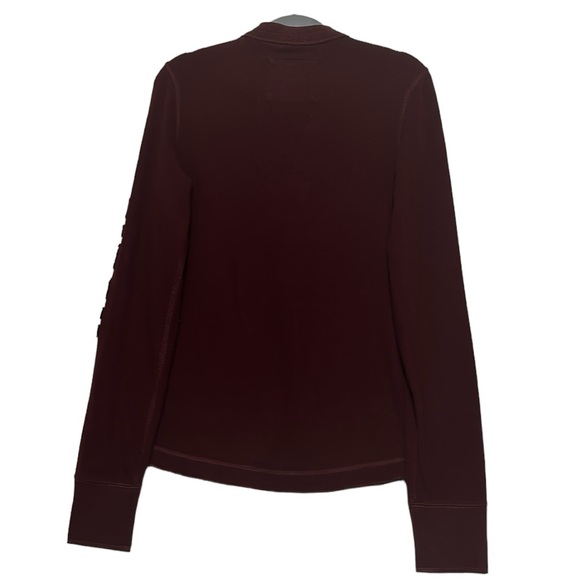 New Abercrombie & Fitch Muscle Men’s Burgundy Long Sleeve Shirt Size Medium - Picture 2 of 8